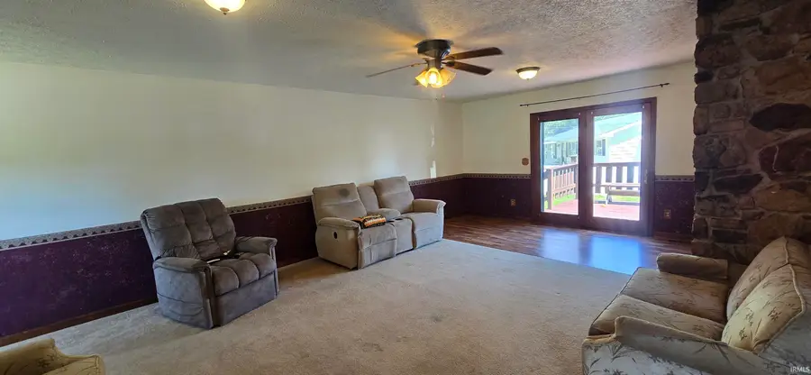 340 E Spring Street, Bloomfield, IN 47424 - #2