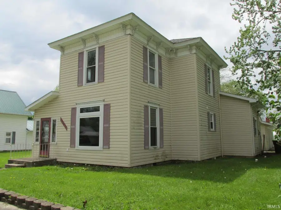 725 N Main Street, Warren, IN 46792 - #2