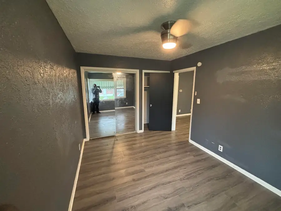 502 S 32nd Street, South Bend, IN 46615 - #3