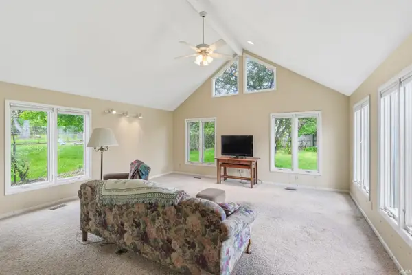 2729 Bellevue Drive, Fort Wayne, IN 46825