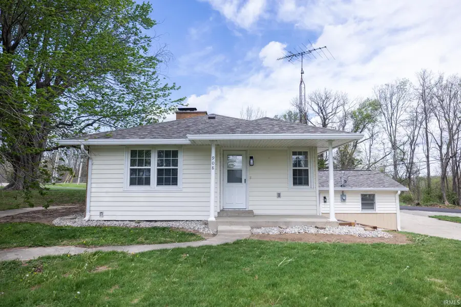 908 W Maple Drive, Knightstown, IN 46148 - #2