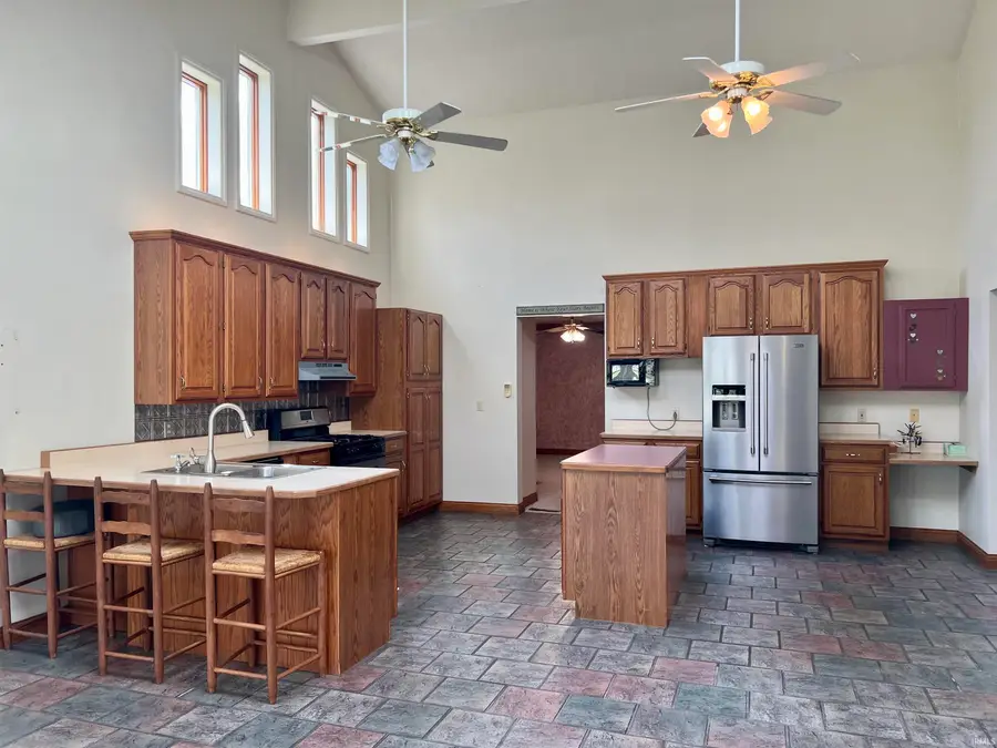 15 W Sr 16, Lucerne, IN 46950 - #3