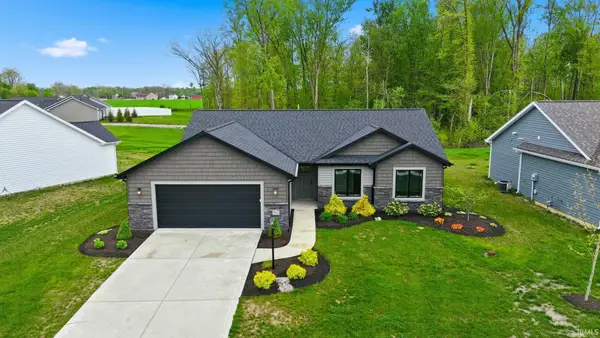 995 Lagonda Trail, Fort Wayne, IN 46818