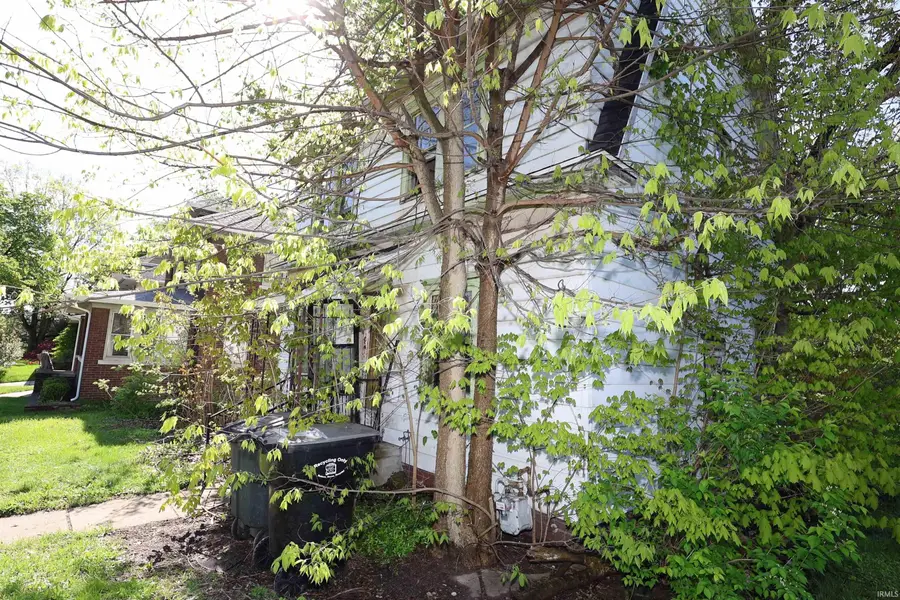 1212 E Lasalle Avenue, South Bend, IN 46617 - #2