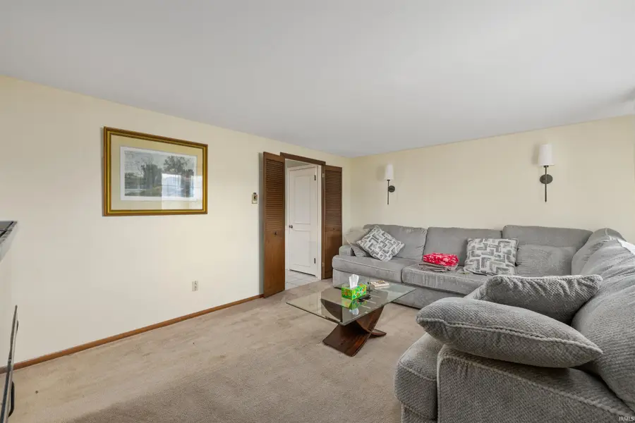 5228 Camelot Drive, Fort Wayne, IN 46815 - #3