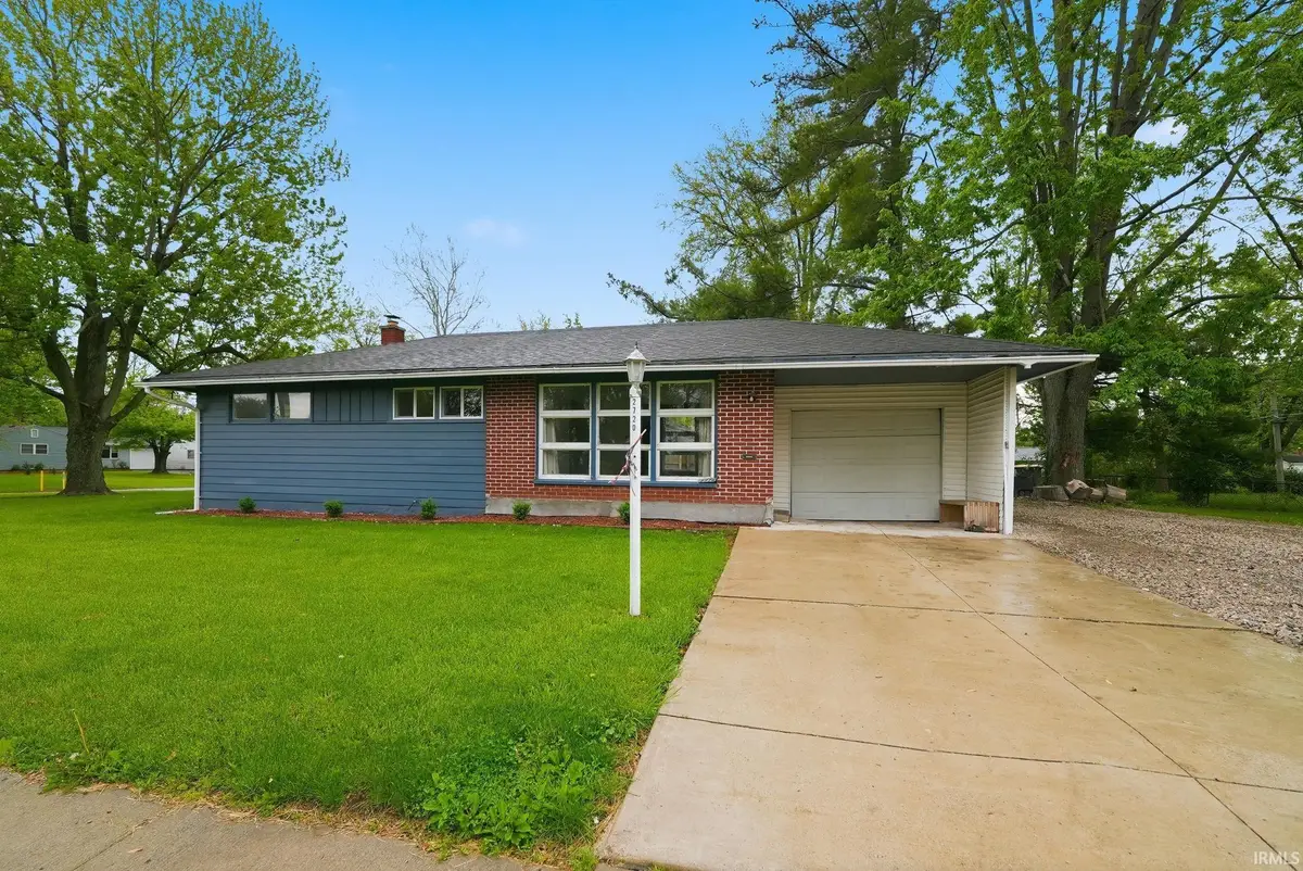 2720 Mckinnie Avenue, Fort Wayne, IN 46806 - #1