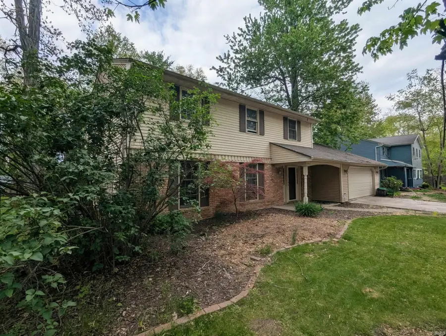 6427 Monarch Drive, Fort Wayne, IN 46815 - #2