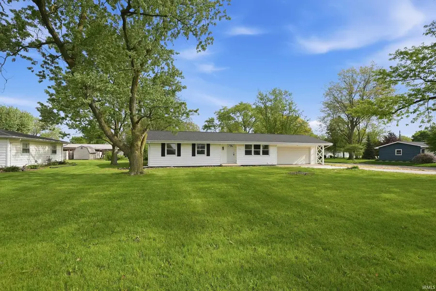 1105 W Main Street, Berne, IN 46711 - #3