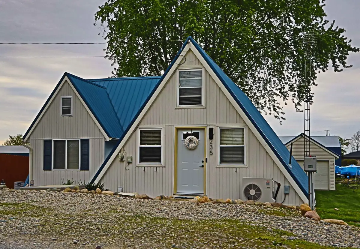 235 Lane 251 Lake Pleasant Lane, Orland, IN 46776 - #1