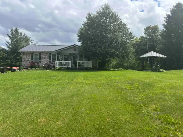 550 W Water Tower Road, Salem, IN 47167