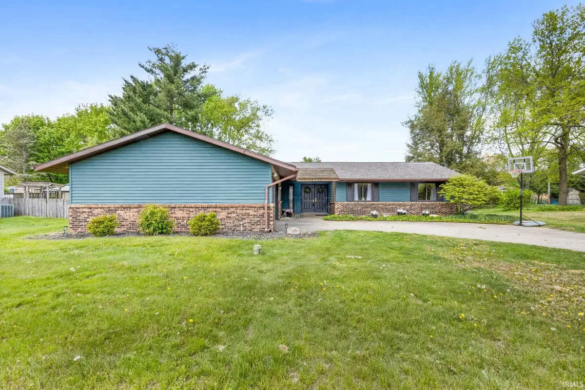 15363 Montecito Drive, Granger, IN 46530 - #1