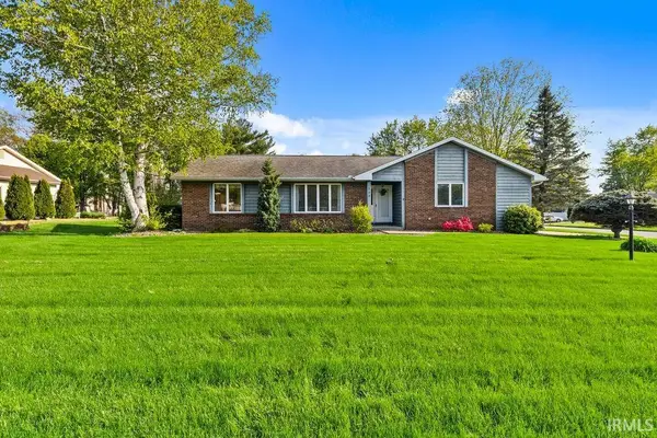 202 Sandpoint Drive, Warsaw, IN 46582
