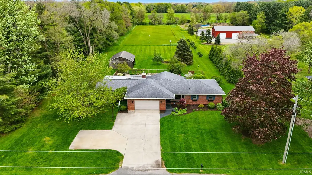 1884 S Packerton Road, Warsaw, IN 46580 - #1