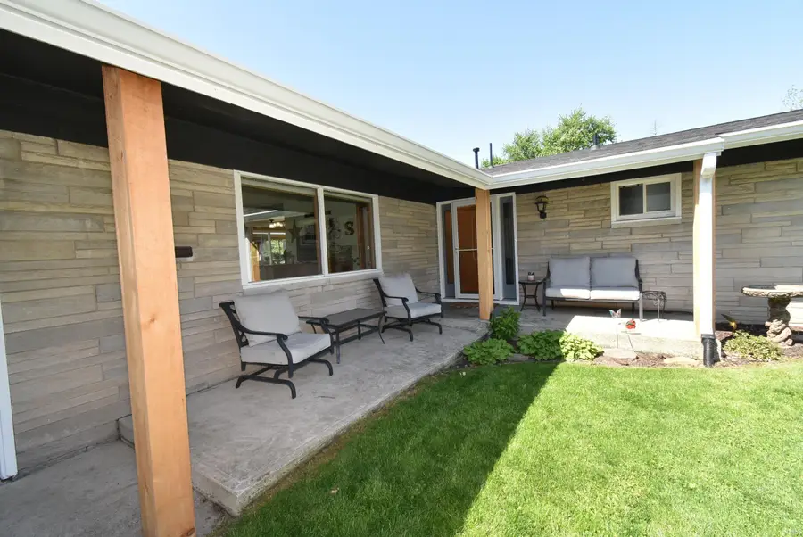 1110 E 6th Street, Fowler, IN 47944 - #2