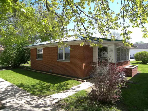 210 N Tucker Street, Mentone, IN 46539