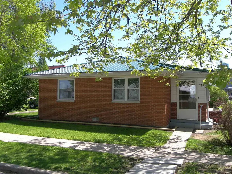 210 N Tucker Street, Mentone, IN 46539 - #2