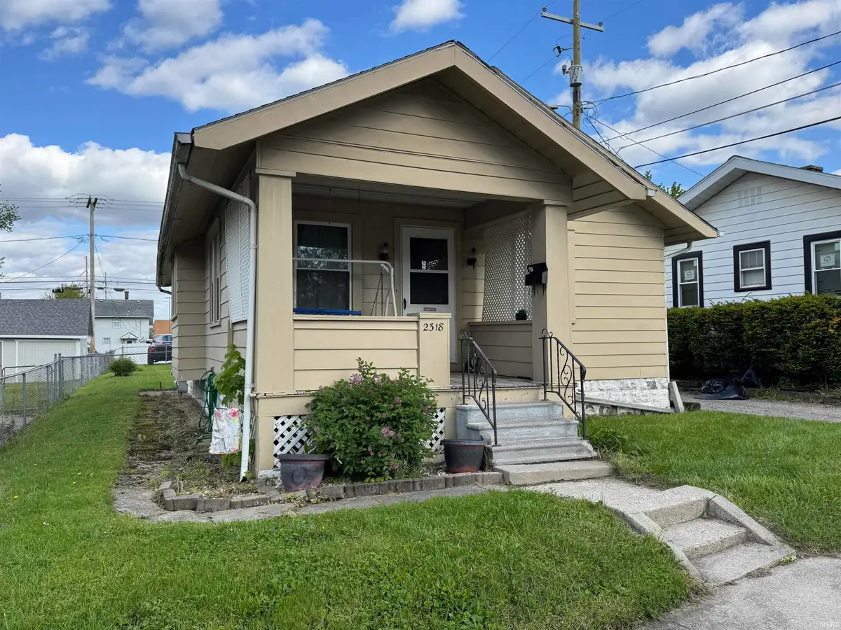 2318 Cortland Avenue, Fort Wayne, IN 46808 - #1