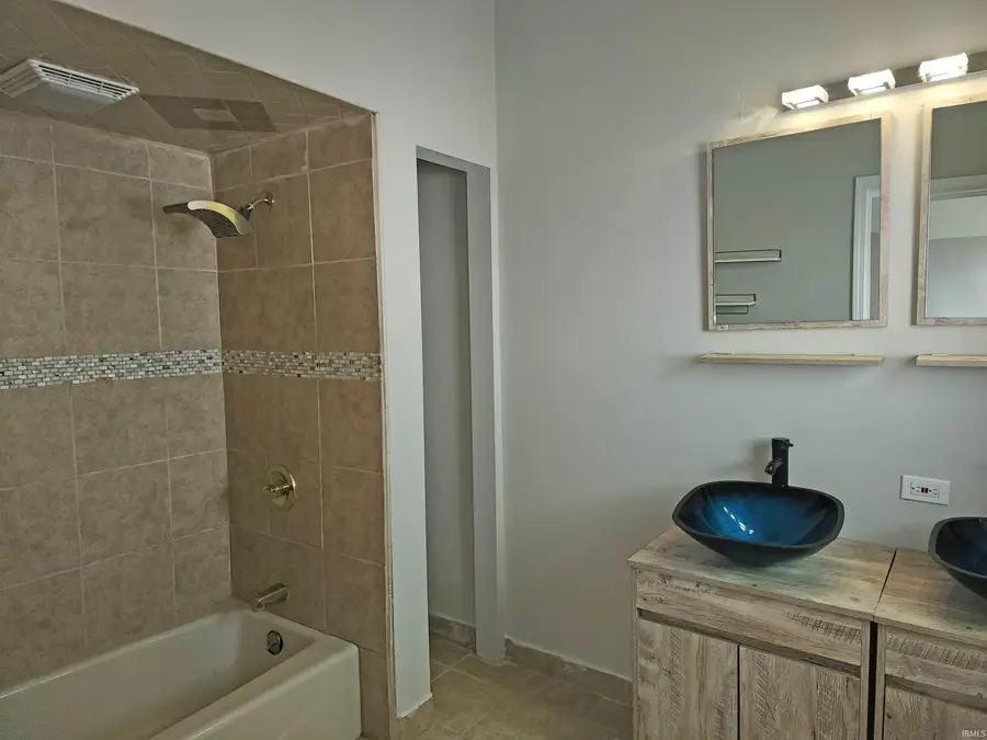 113 Arch Street, New Carlisle, IN 46552 - #2