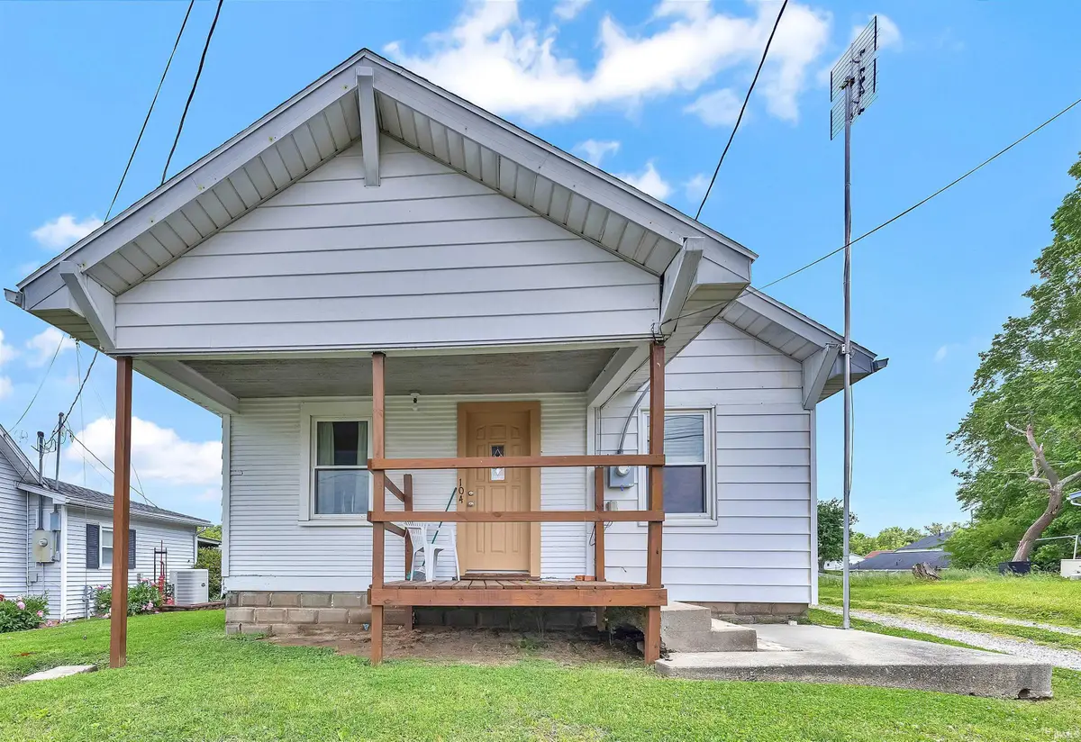 104 S Division Street, Francisco, IN 47649 - #1
