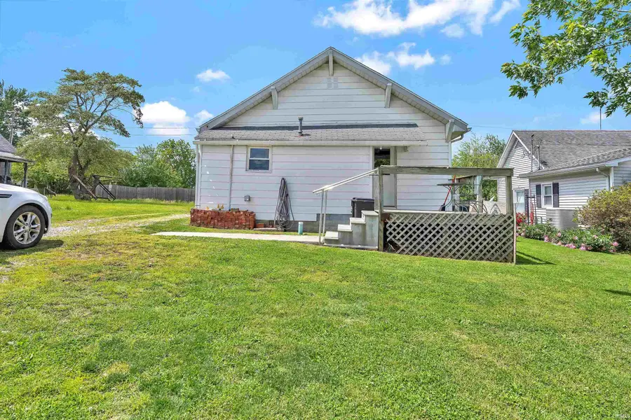 104 S Division Street, Francisco, IN 47649 - #3