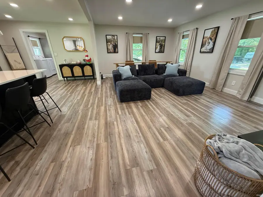 302 North Street, Petersburg, IN 47567 - #3