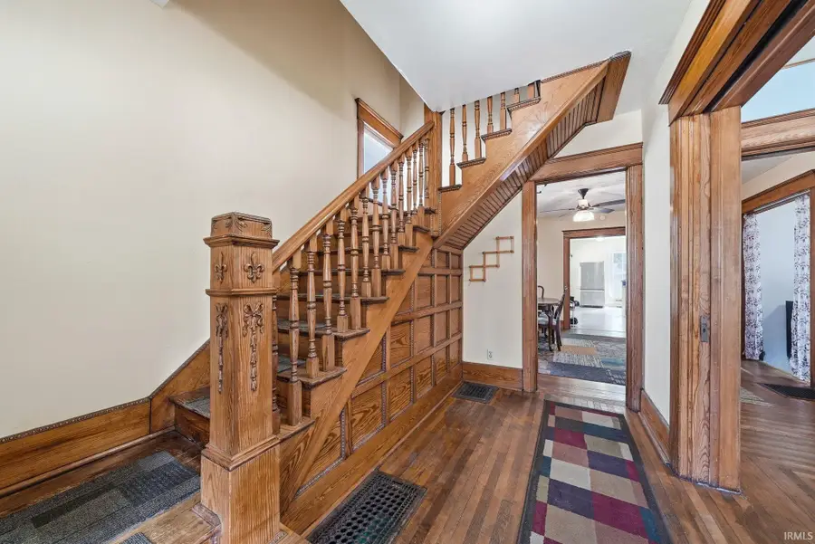 325 W 5th Street, Auburn, IN 46706 - #2