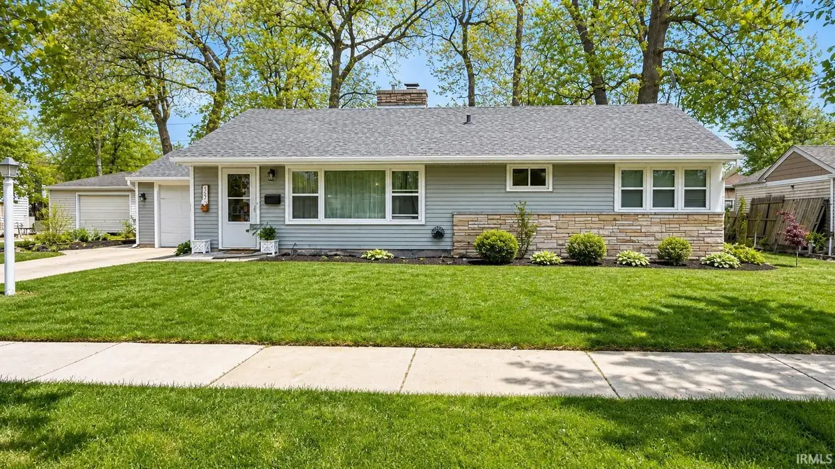 233 N Ernest Street, Griffith, IN 46319 - #1