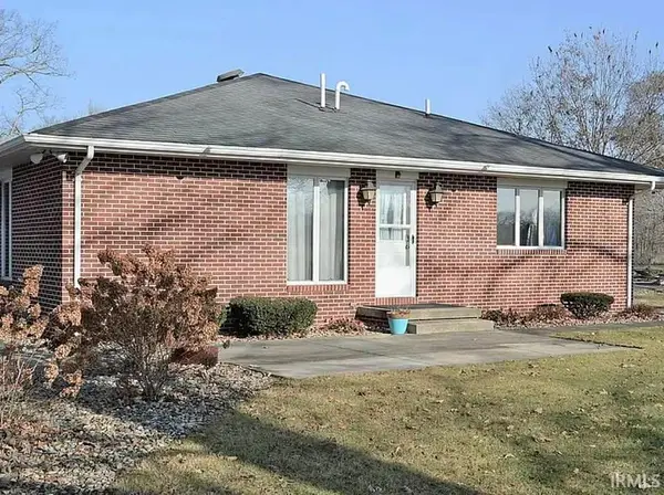 5268 E Country Club Road, Logansport, IN 46947