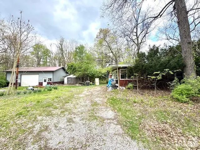 3875 S 200 East Road, Knox, IN 46534 - #1
