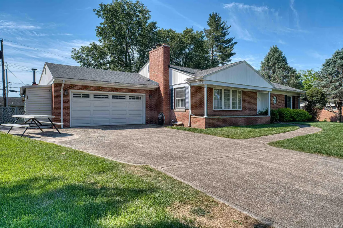 7001 Monroe Avenue, Evansville, IN 47715 - #1
