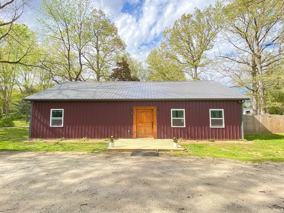 6035 N Hodges Drive, Monticello, IN 47960 - #1