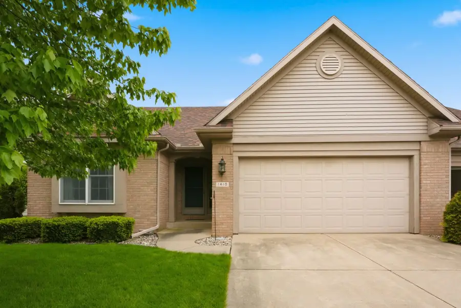 1410 Mccormick Drive, Nappanee, IN 46550 - #2