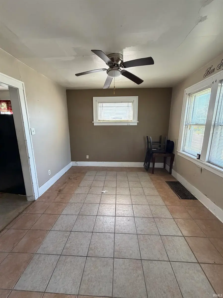 2921 Holton Avenue, Fort Wayne, IN 46806 - #3