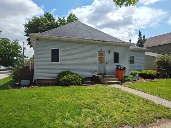 728 N Market Street, Winamac, IN 46996