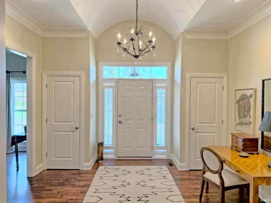 8955 Willowbend Drive, Newburgh, IN 47630 - #2