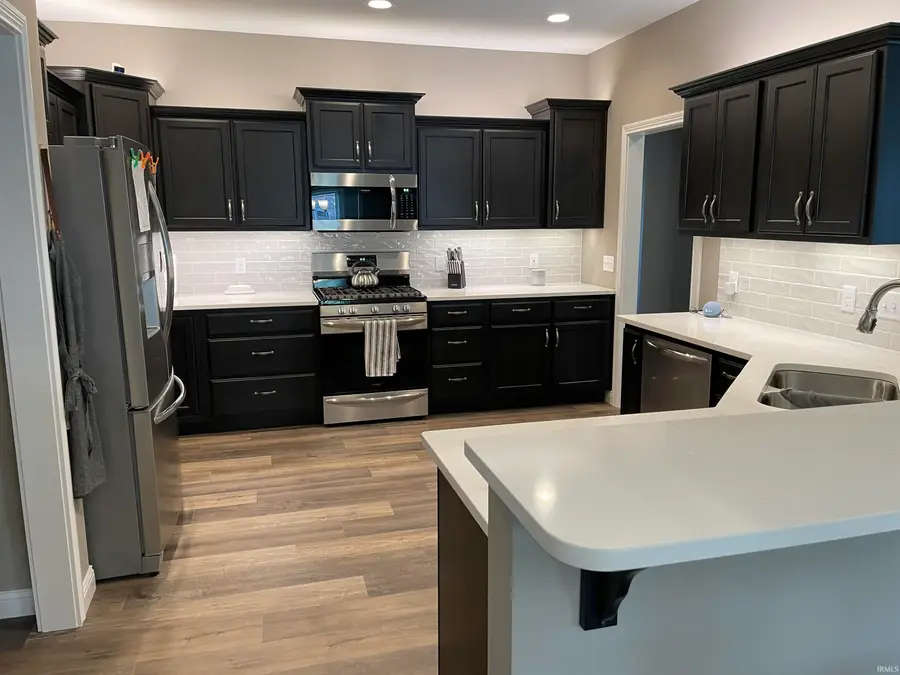 1321 S Honeybee Court, Warsaw, IN 46580 - #2