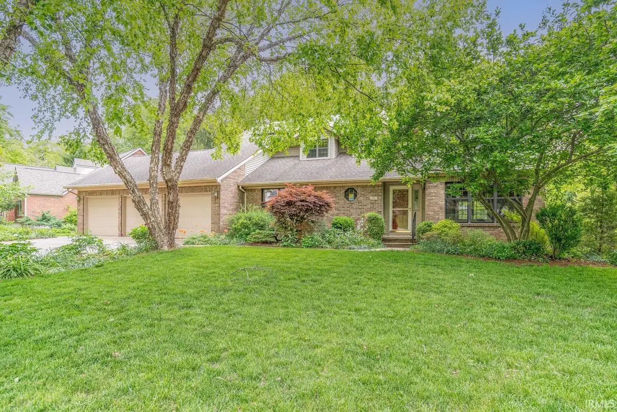 2901 S Dale Court, Bloomington, IN 47401 - #1