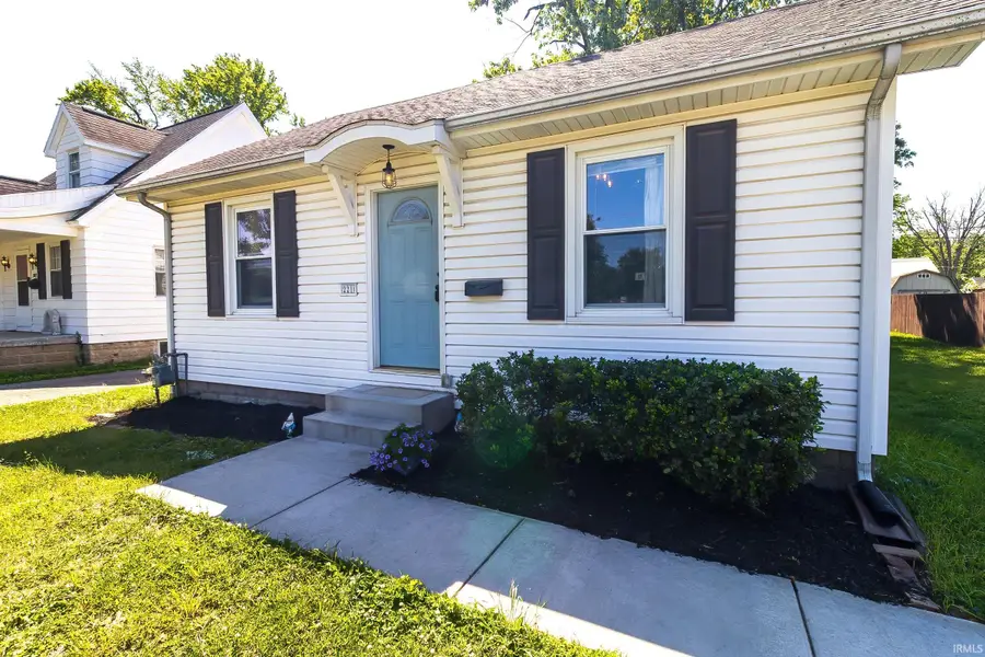 221 Vann Avenue, Evansville, IN 47714 - #2