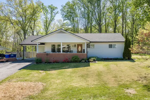 137 Edgewood Drive, Bedford, IN 47421