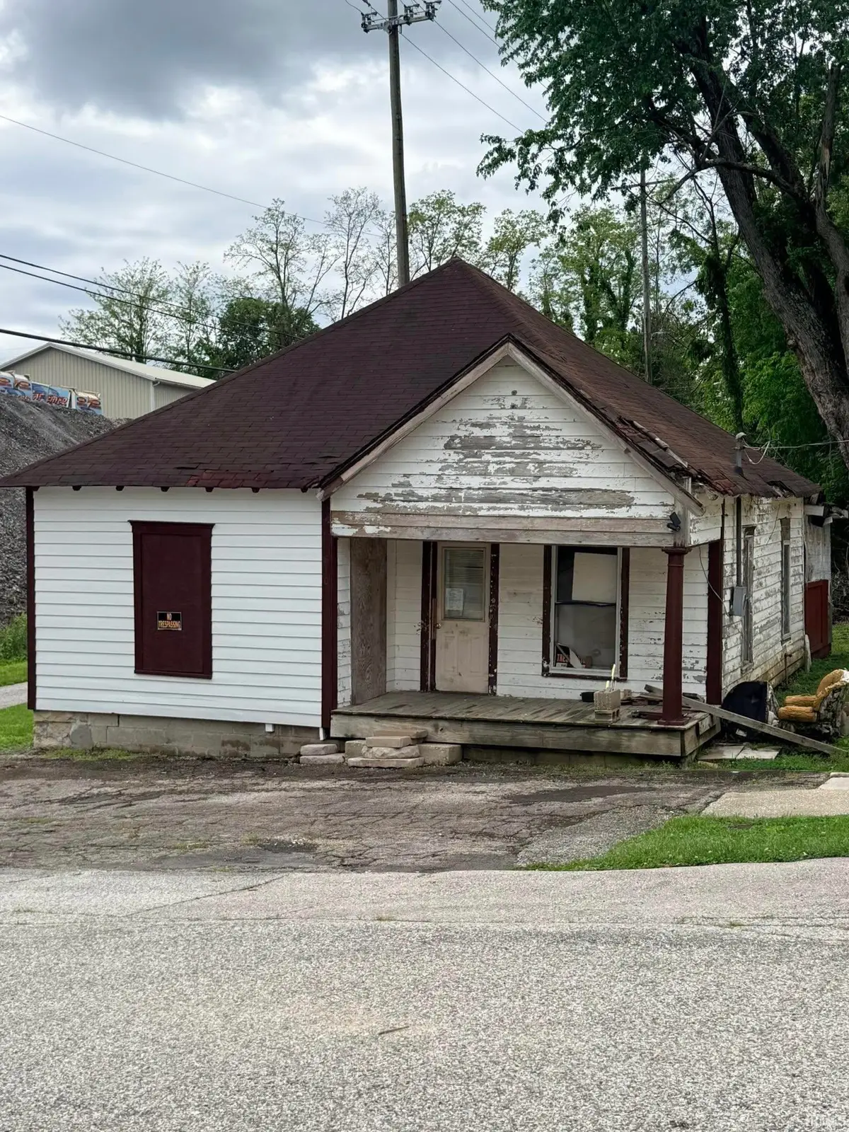 810 13th Street, Bedford, IN 47421 - #1