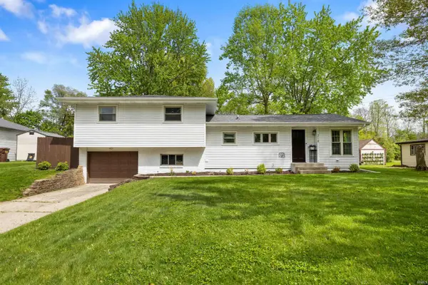 218 Iwo Street, Auburn, IN 46706