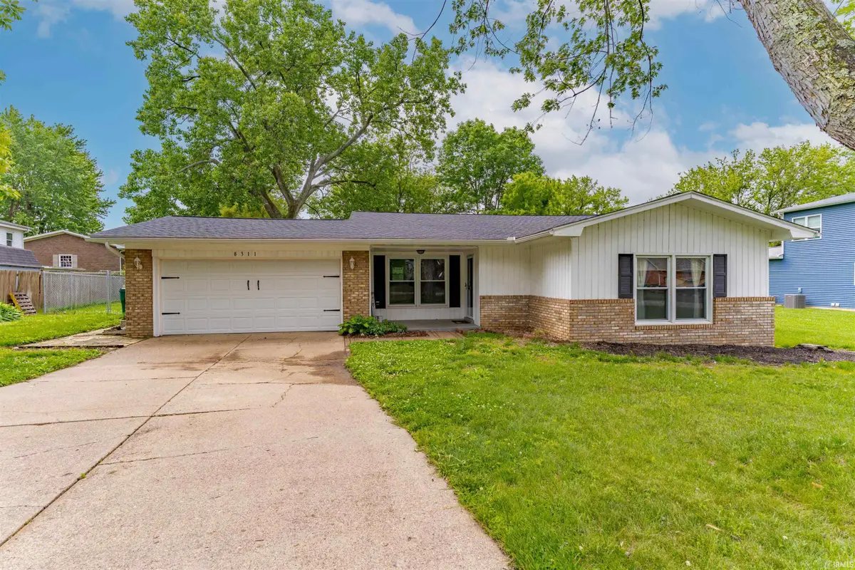 8311 Poplar Drive, Newburgh, IN 47630 - #1
