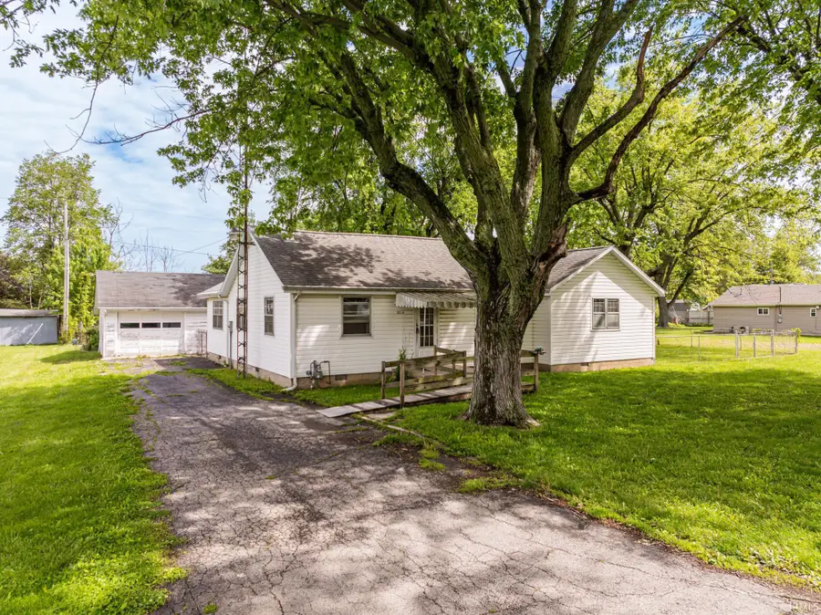 3216 W 27th Street, Muncie, IN 47302 - #2