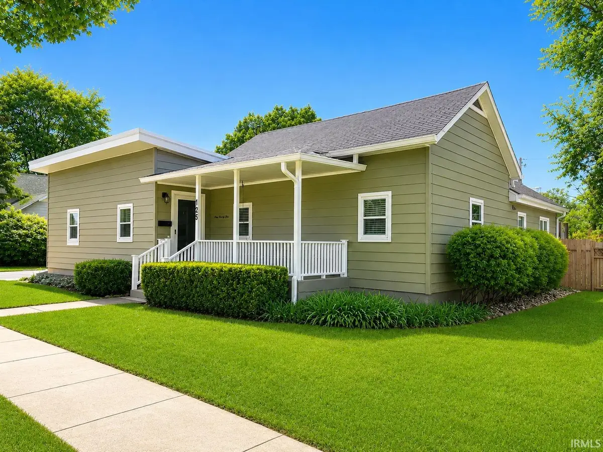 125 Washington Street, Auburn, IN 46706 - #1