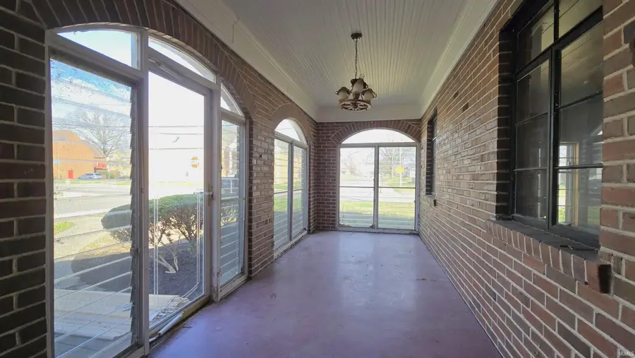402 S Lincoln Park Drive, Evansville, IN 47714 - #3