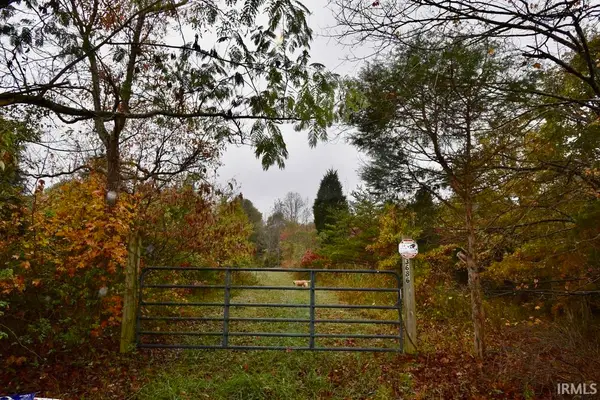 3686 S Hatfield Road, English, IN 47118