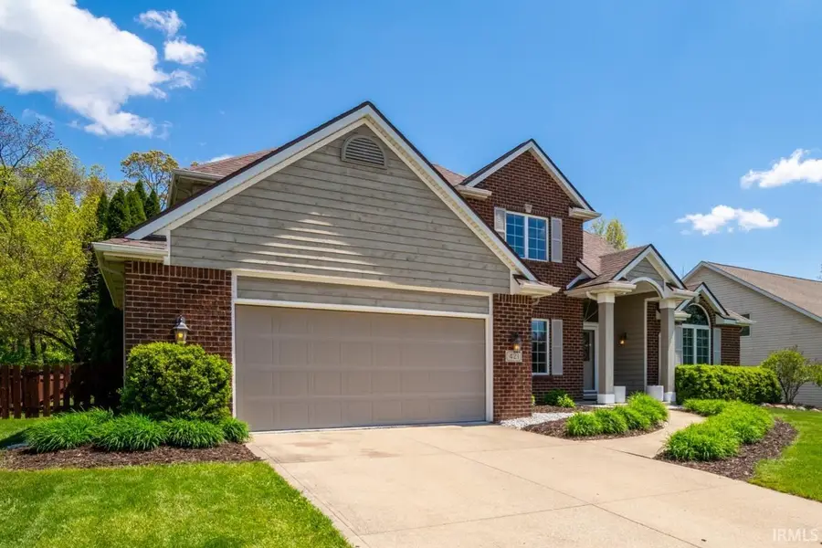 421 Deer Cliff Run, Fort Wayne, IN 46804 - #2