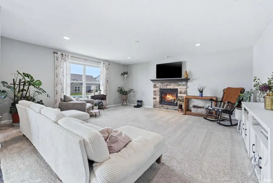3667 Victoria Lakes Court, New Haven, IN 46774 - #2