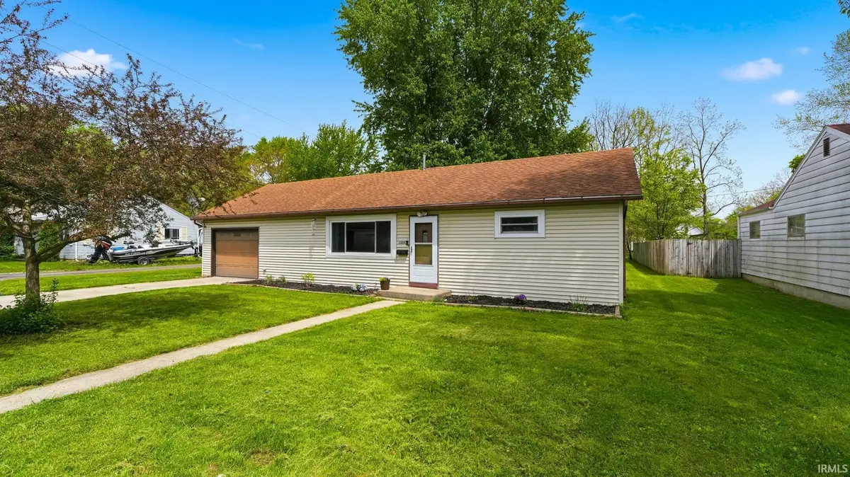 1524 Urban Avenue, Auburn, IN 46706 - #1