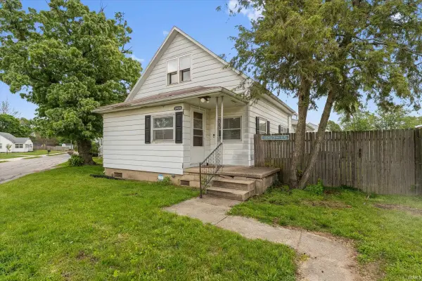 2420 Monger Avenue, Elkhart, IN 46517